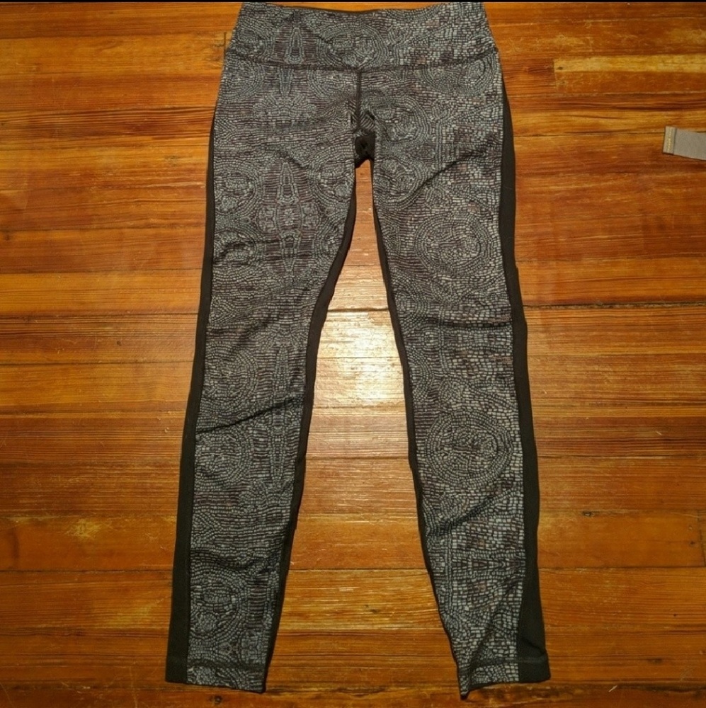 Lululemon Wunder Under pants
